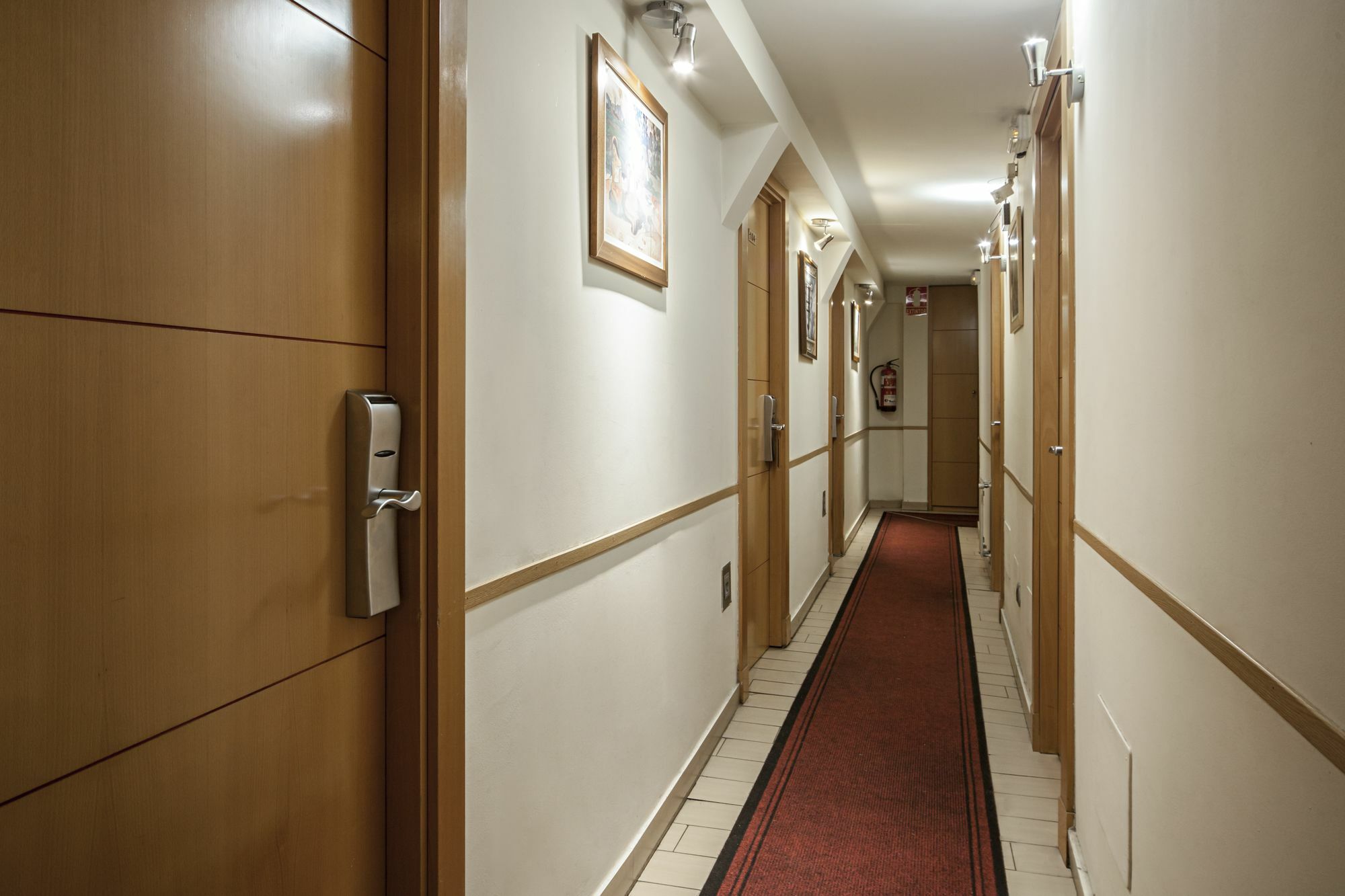 Alterhome Puerta Del Sol V Madrid Exterior foto